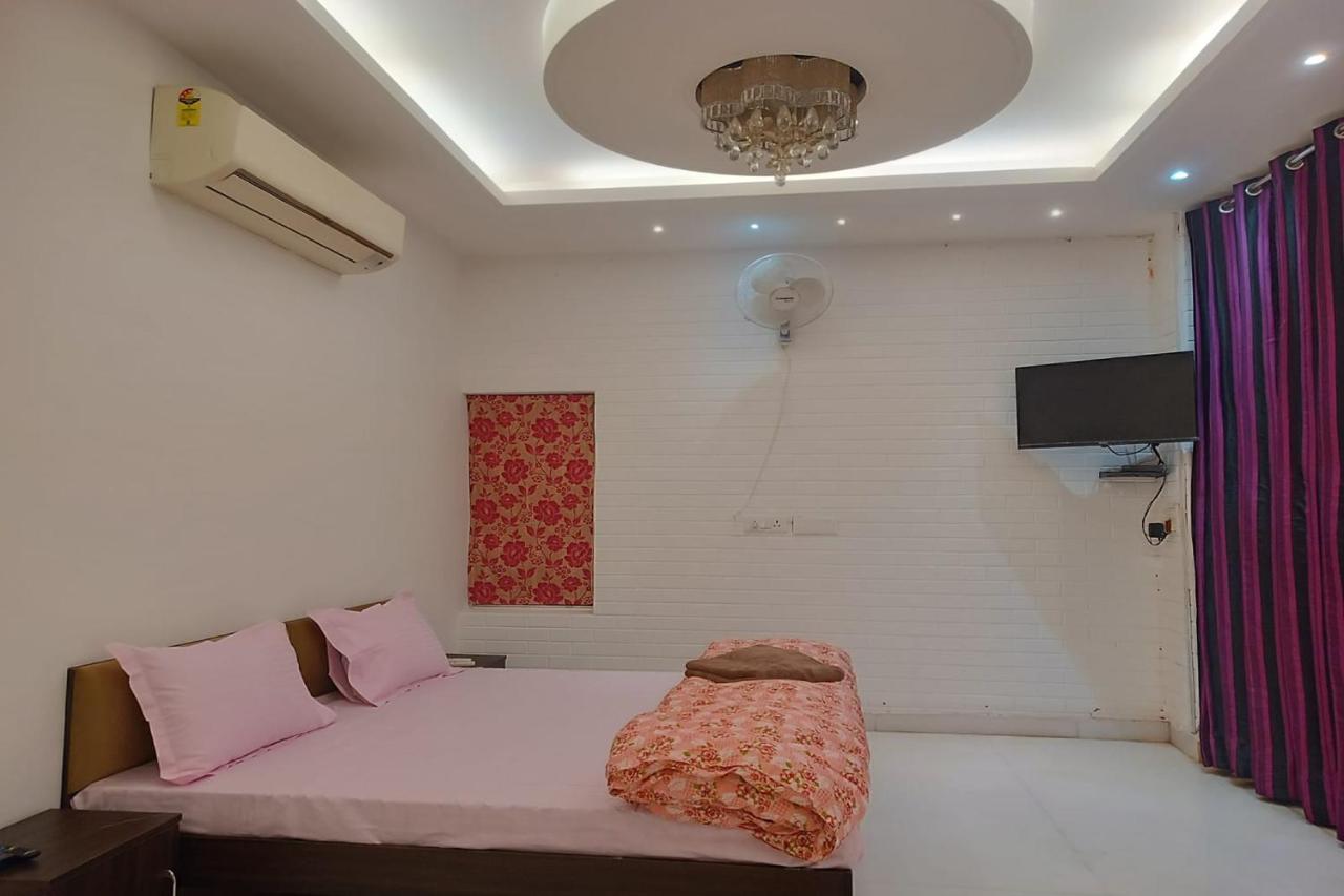 Greenleaf Apartment And Suites, Kalkaji New Delhi Buitenkant foto